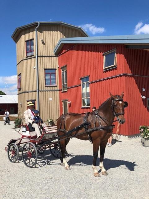 Flyingehus Gårdshotell Eksteriør billede